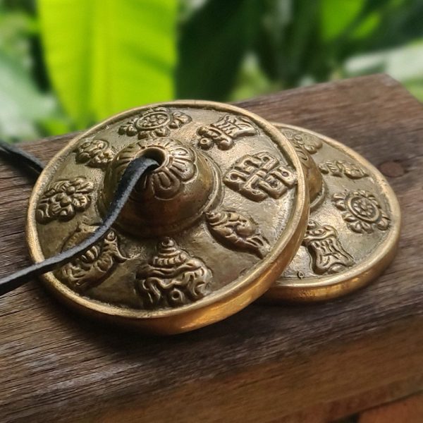 Brass Tingsha "Eight Auspicious Symbols" (6.5 cm, 200 gr) - Image 4