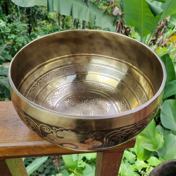 Vajra Mantra Singing Bowl - E (19 cm, 0.9 kg)