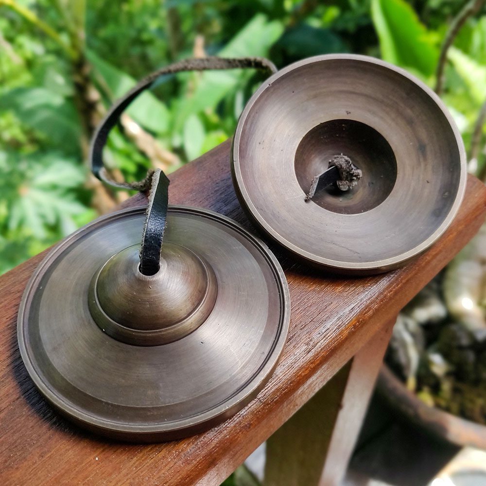 Bronze Tingsha With Bag (Tibetan Bells) (8.3 cm, 490 gr) - Image 5