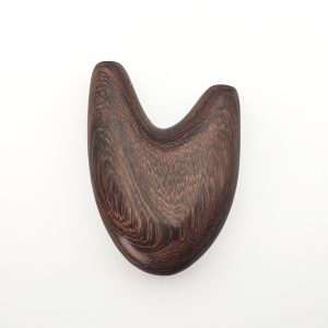 Wooden Kuripe Rapeh Applicator "Heart" (Sono Wood)