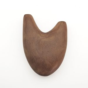 Wooden Kuripe Rapeh Applicator "Heart" (Sawo Wood)