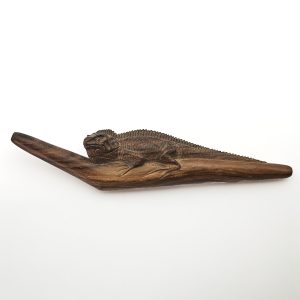 Wooden Tepi Pipe "Iguana" (Sawo Wood)