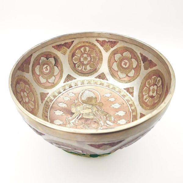 Hammered Gold, Silver & Copper Platted Singing Bowl "Ganesha (God Of Abundance)" - F3 (22 cm, 1.4 kg)