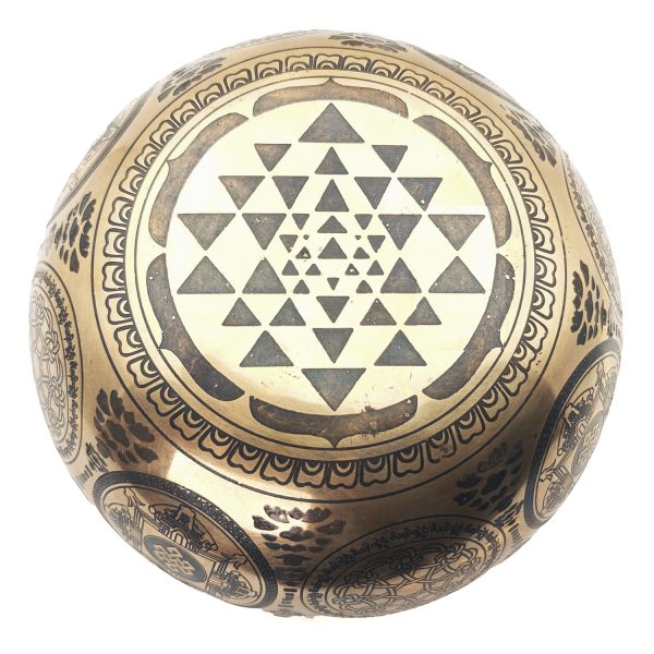 Yantra Hammered Singing Bowl - F3 (22 cm, 1.3 kg) - Image 4