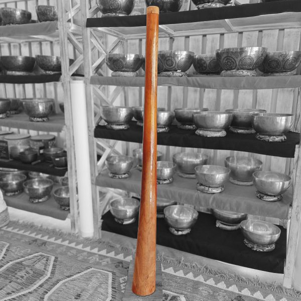 Wooden Didgeridoo Mahogany Wood (E2, 130 cm, 1.8 kg)