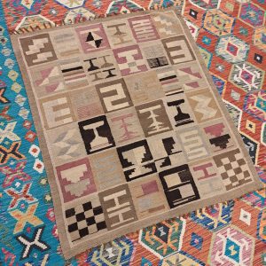 Shamanic Mexican Handmade Wool Blanket (135x117cm)