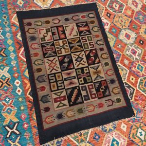 Shamanic Mexican Handmade Wool Blanket (155x105cm)