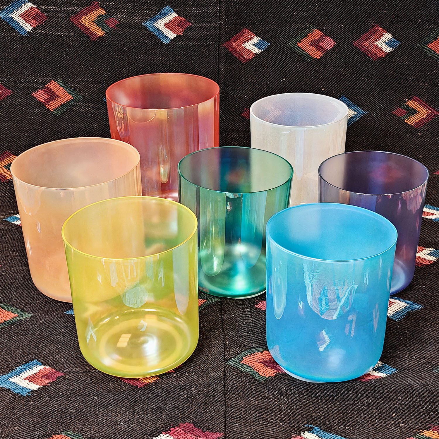 Alchemy Crystal Singing Bowls Set Colorful (Octave 4) (15-18 cm, 4.5 kg) - Image 4