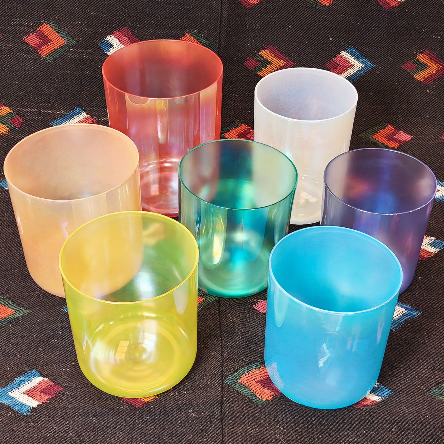 Alchemy Crystal Singing Bowls Set Colorful (Octave 4) (15-18 cm, 4.5 kg) - Image 3