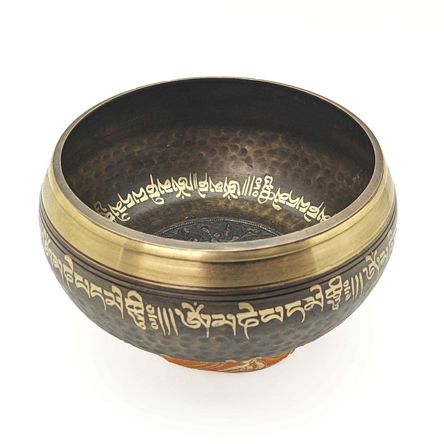 Souvenir Machine Made Bowl (17 cm, 1.1 kg) (+ pillow and stick) - Image 3