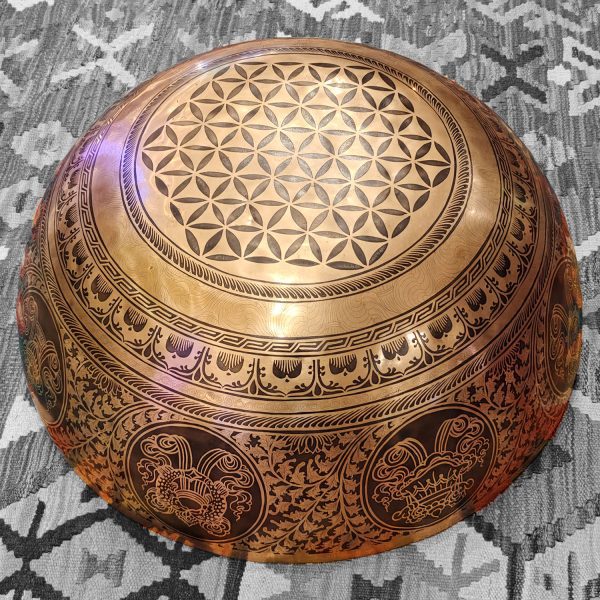 Standing Mantra Hammered Singing Bowl - B2 (55 cm, 12.5 kg) - Image 5