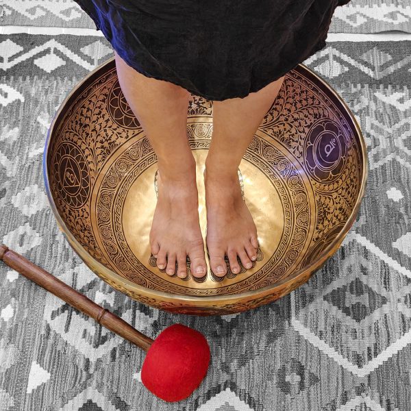 Standing Mantra Hammered Singing Bowl - B2 (55 cm, 12.5 kg)