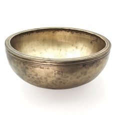 Antique 250-Years-Old Hammered Singing Bowl - B3 (28 cm, 2.1 kg)