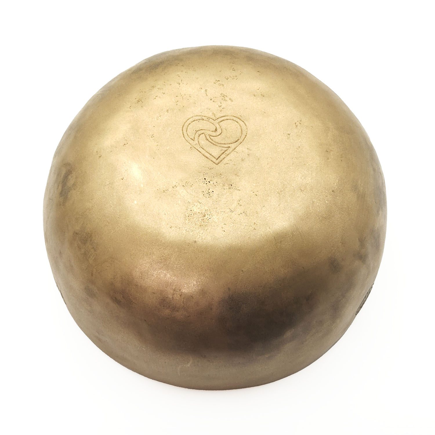 Fullmoon Santa Hammered Singing Bowl - G3 (19 cm, 0.9 kg) - Image 5