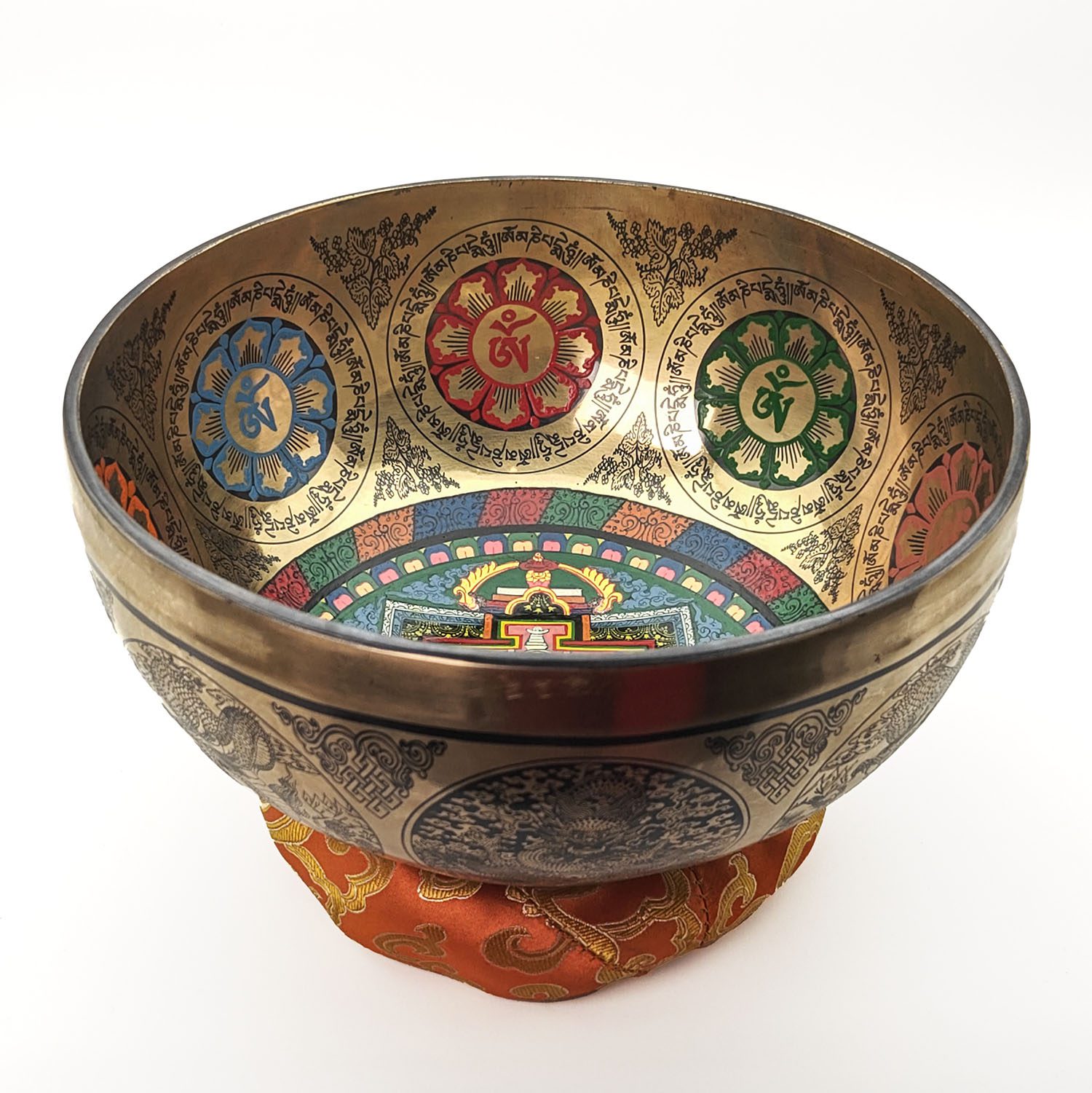 Thangka Mandala Hammered Singing Bowl - D3 (23 cm, 1.6 kg) - Image 2