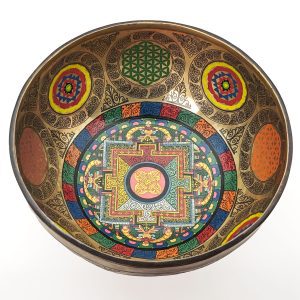 Thangka Mandala Hammered Singing Bowl - C#3 (24 cm, 1.9 kg)