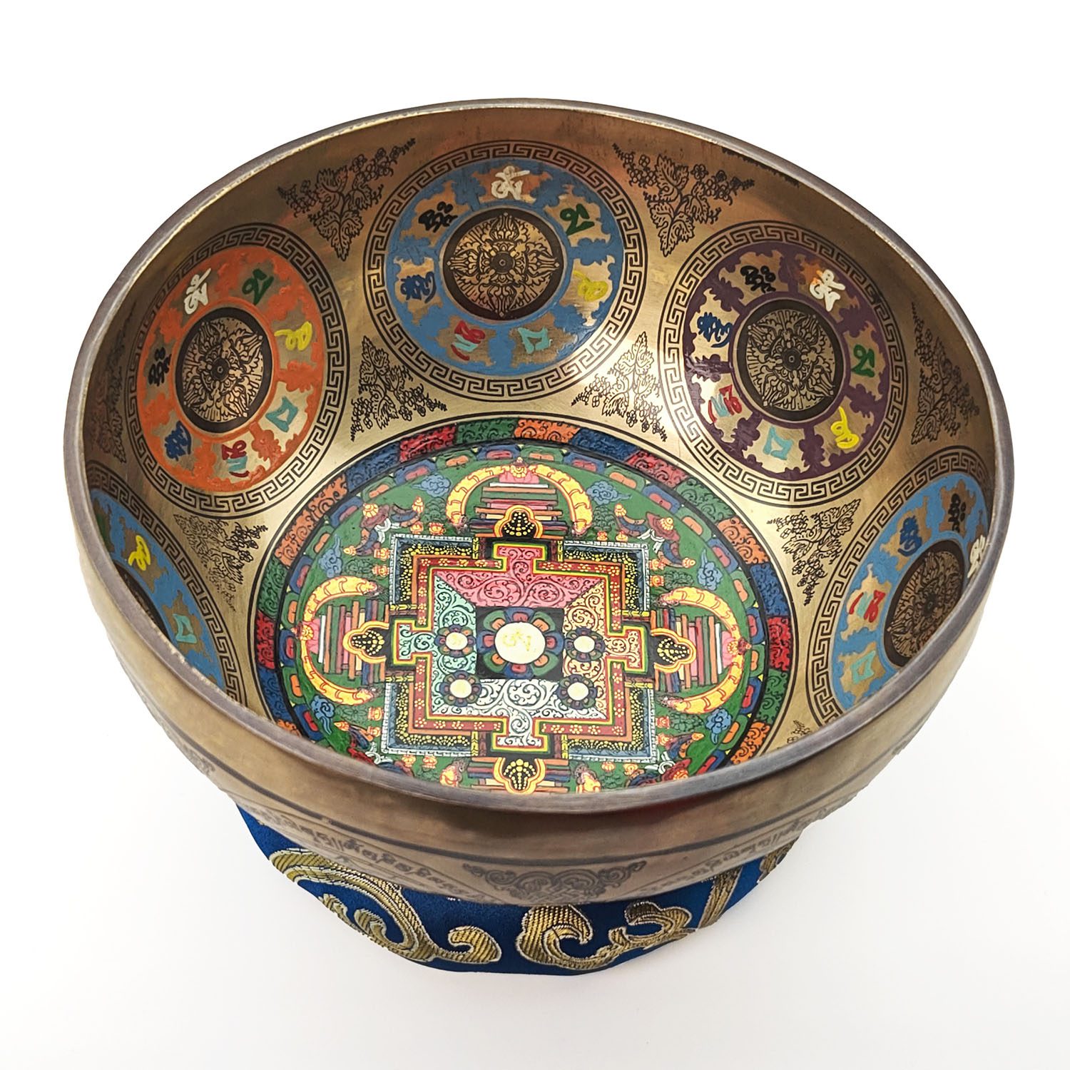 Thangka Mandala Hammered Singing Bowl - A3 (19 cm, 1 kg) - Image 3