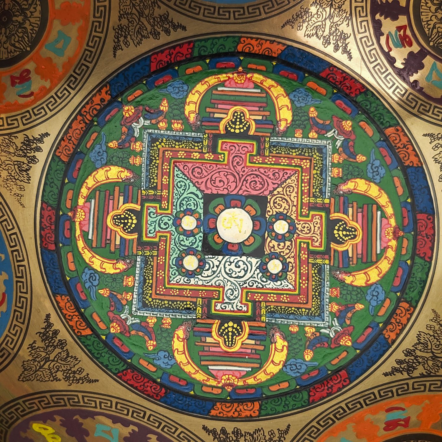 Thangka Mandala Hammered Singing Bowl - A3 (19 cm, 1 kg) - Image 4