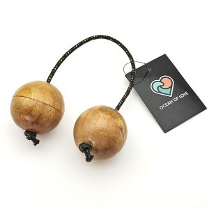 Asalato Shaker Natural Wood