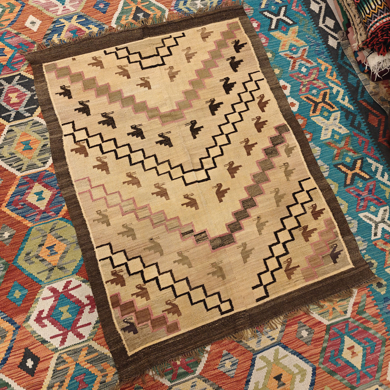 Shamanic Mexican Handmade Wool Blanket (143x104 cm)