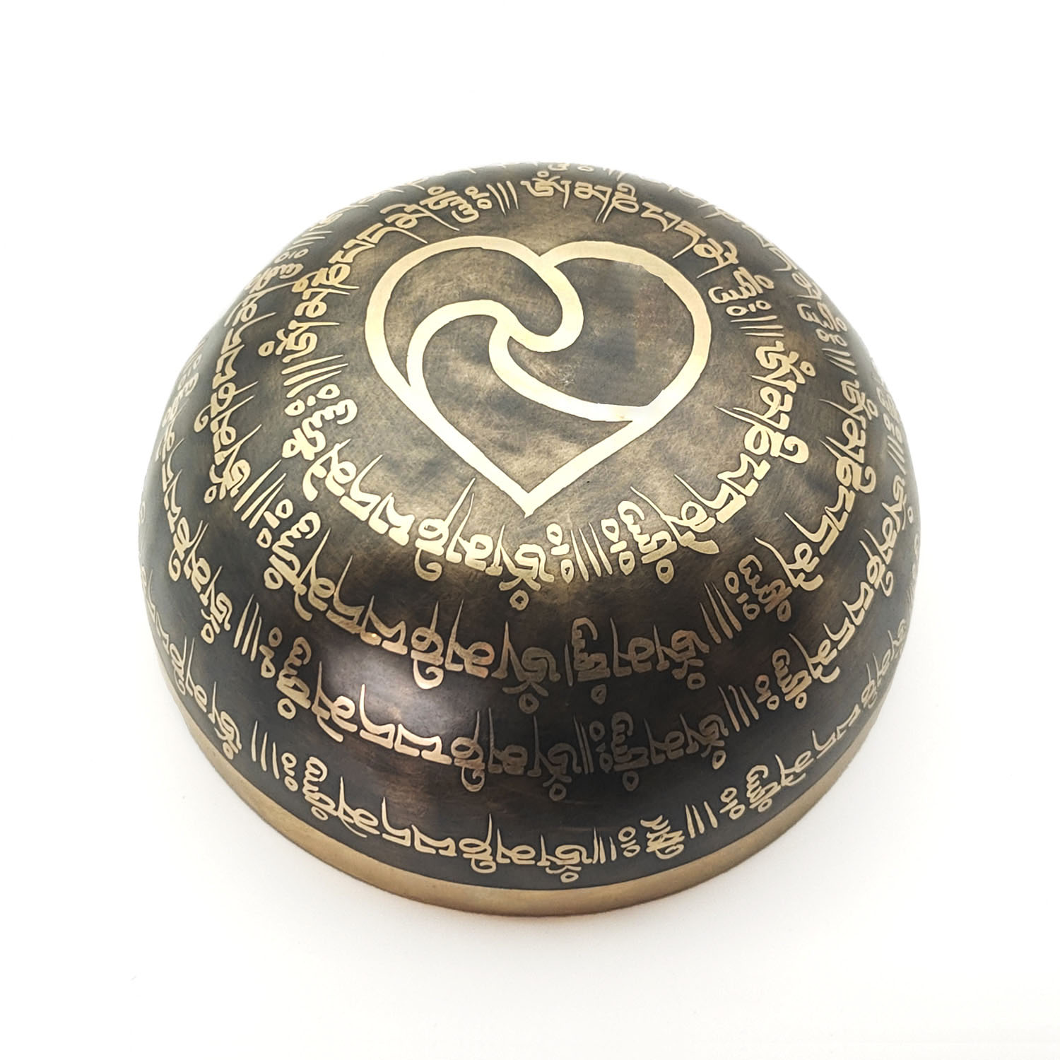 Mantra Hammered Singing Bowl - B3 (17 cm, 0.9 kg) - Image 3