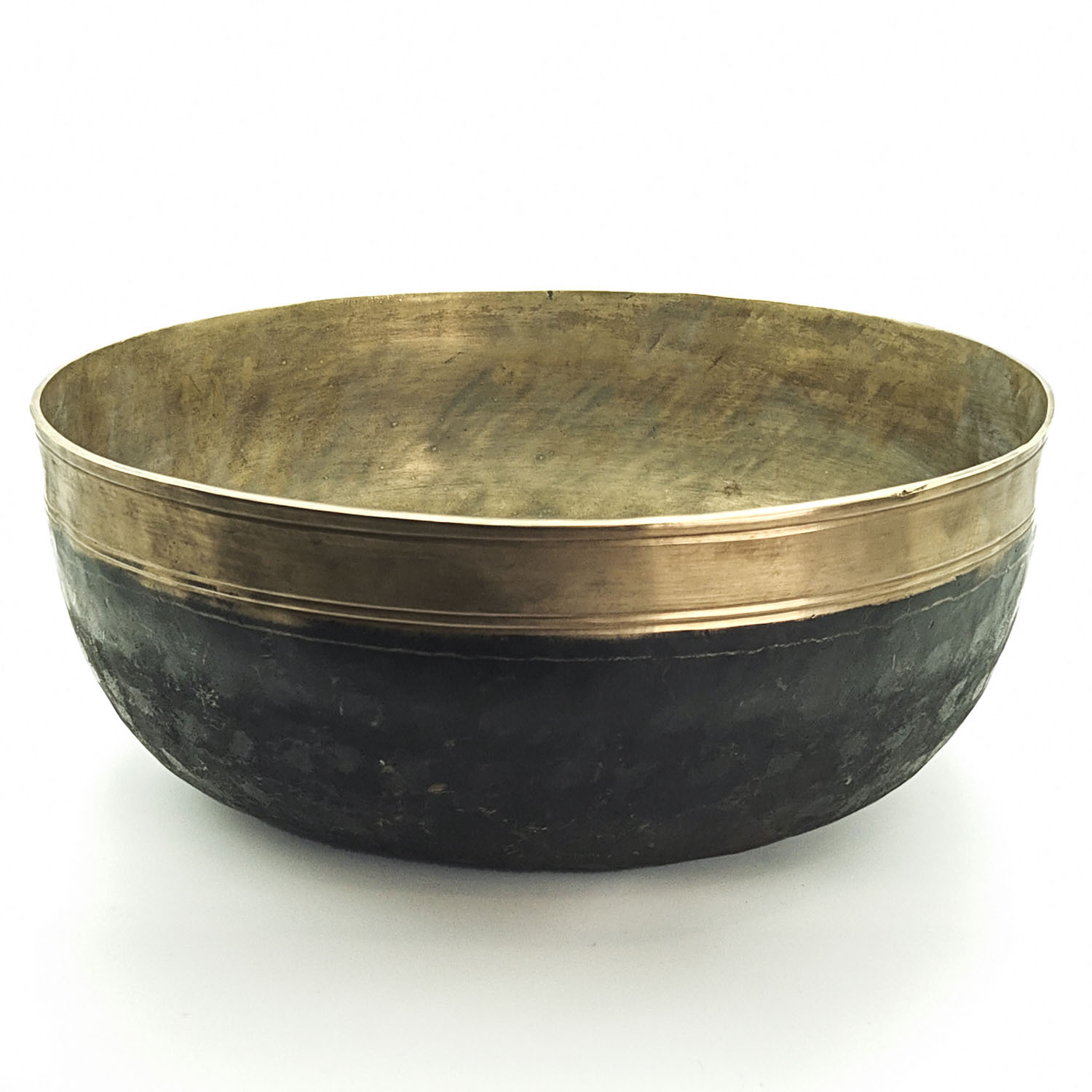 KASA Ultabati Hammered Singing Bowl - C2 (33 cm, 3.5 kg)